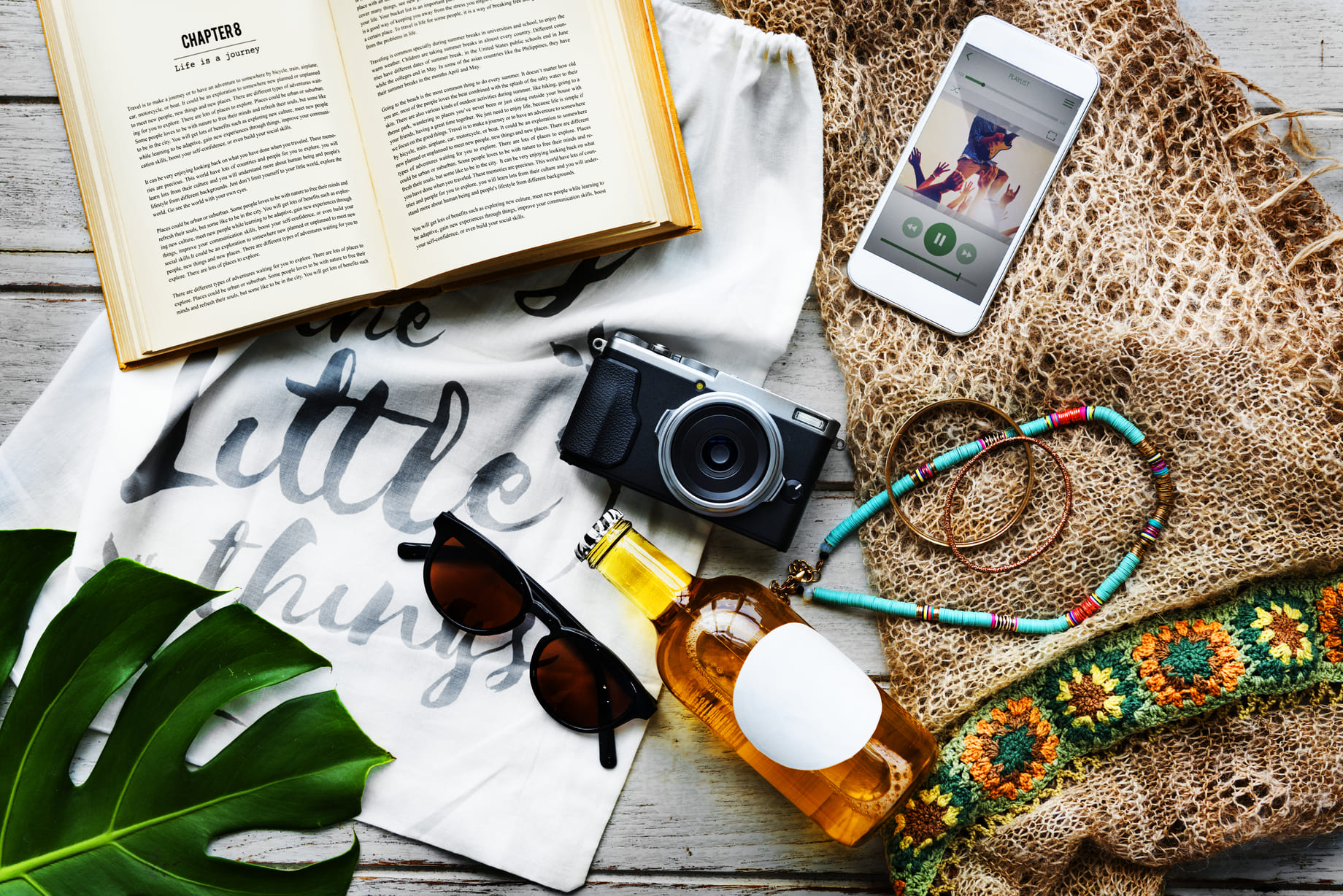 concepto-exploracion-viaje-vacaciones-vacaciones-verano-playa
